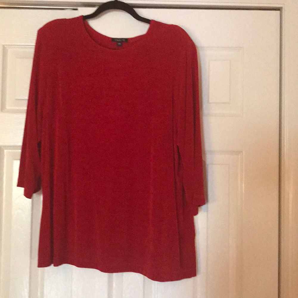 Viki Vi three quarter sleeve, knit top.